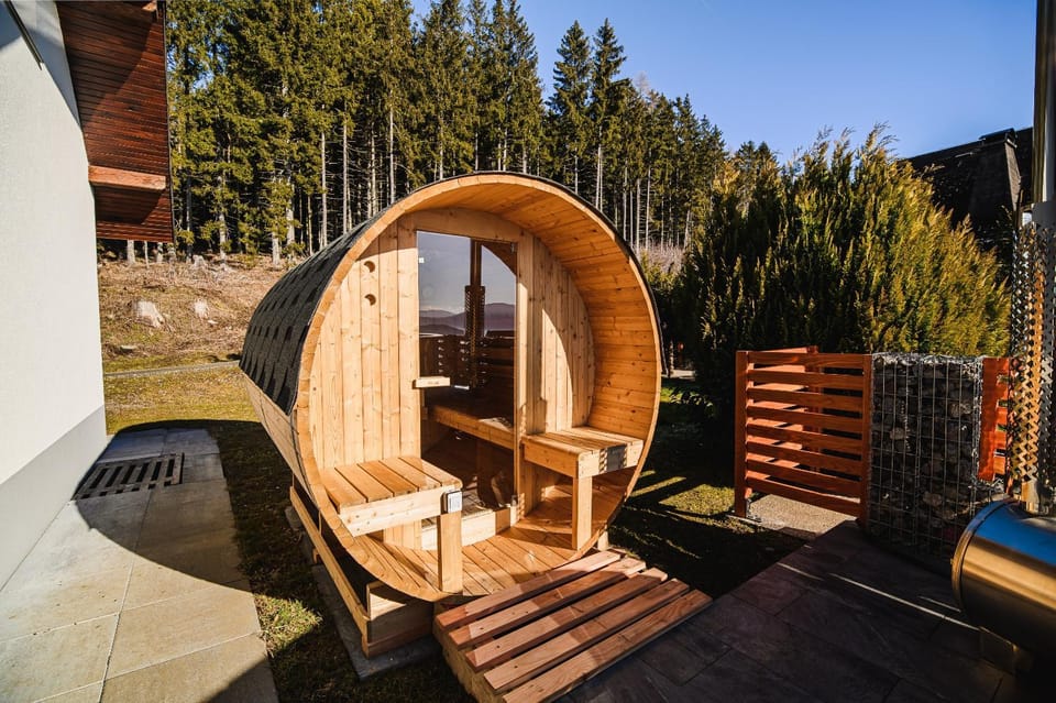 Day, Sauna