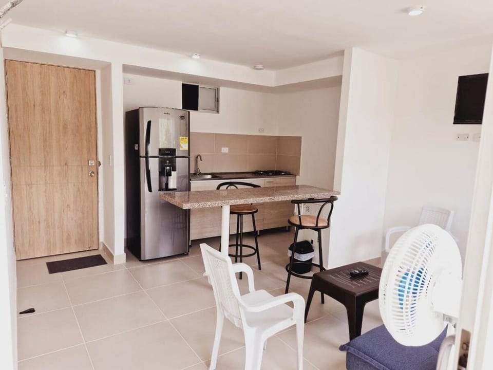 Apartamento cómodo y nuevo en Santa Marta Apartment in Santa Marta