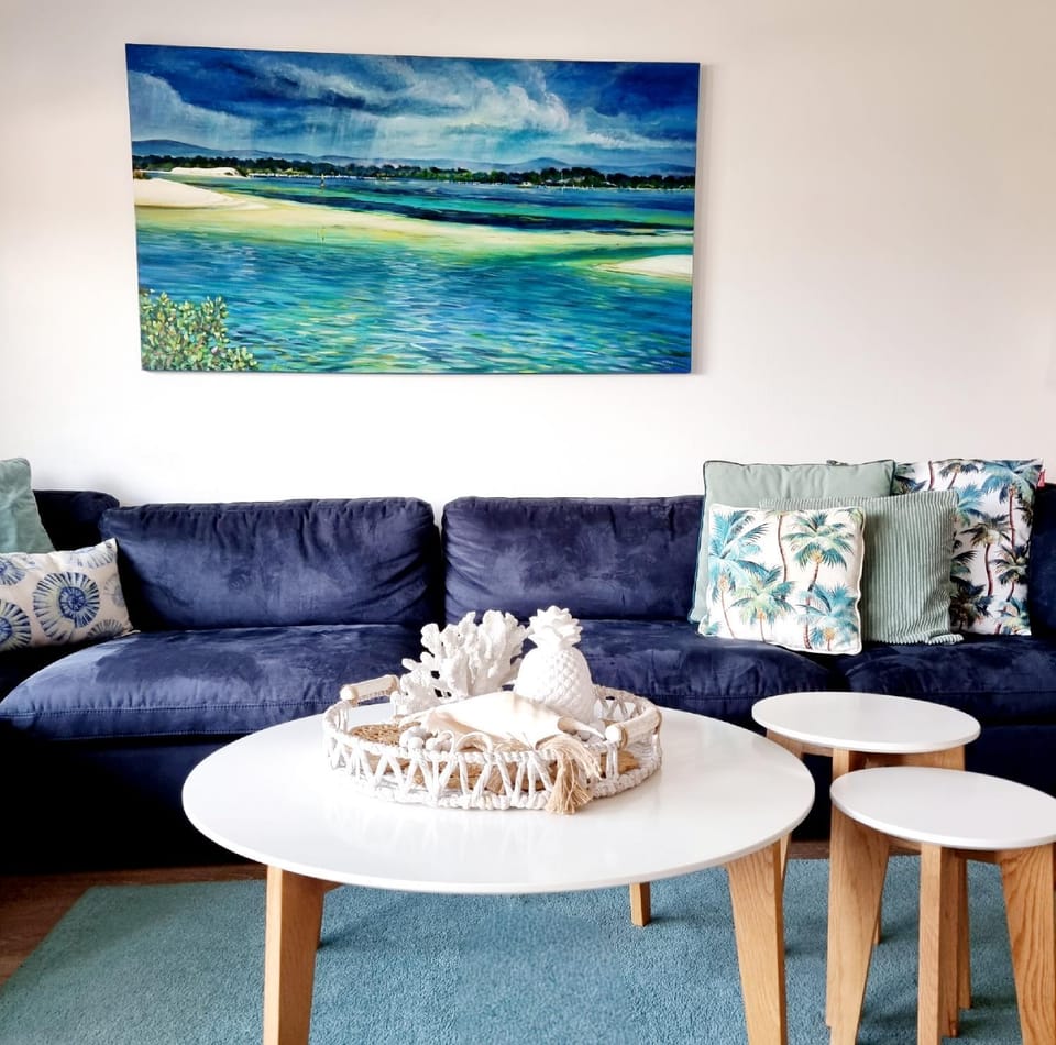 Living room, Decorative detail, Seating area