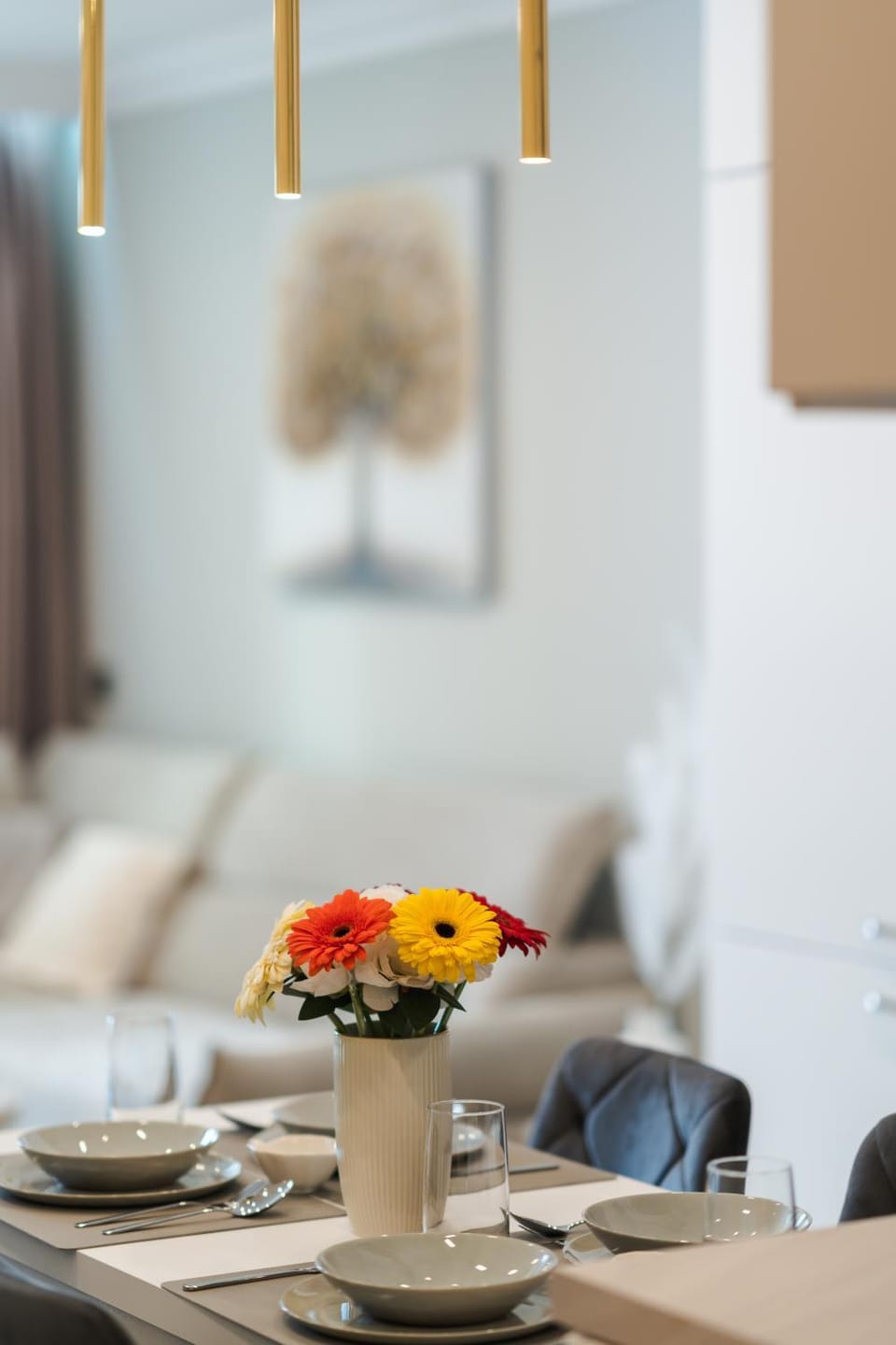 Living room, Dining area