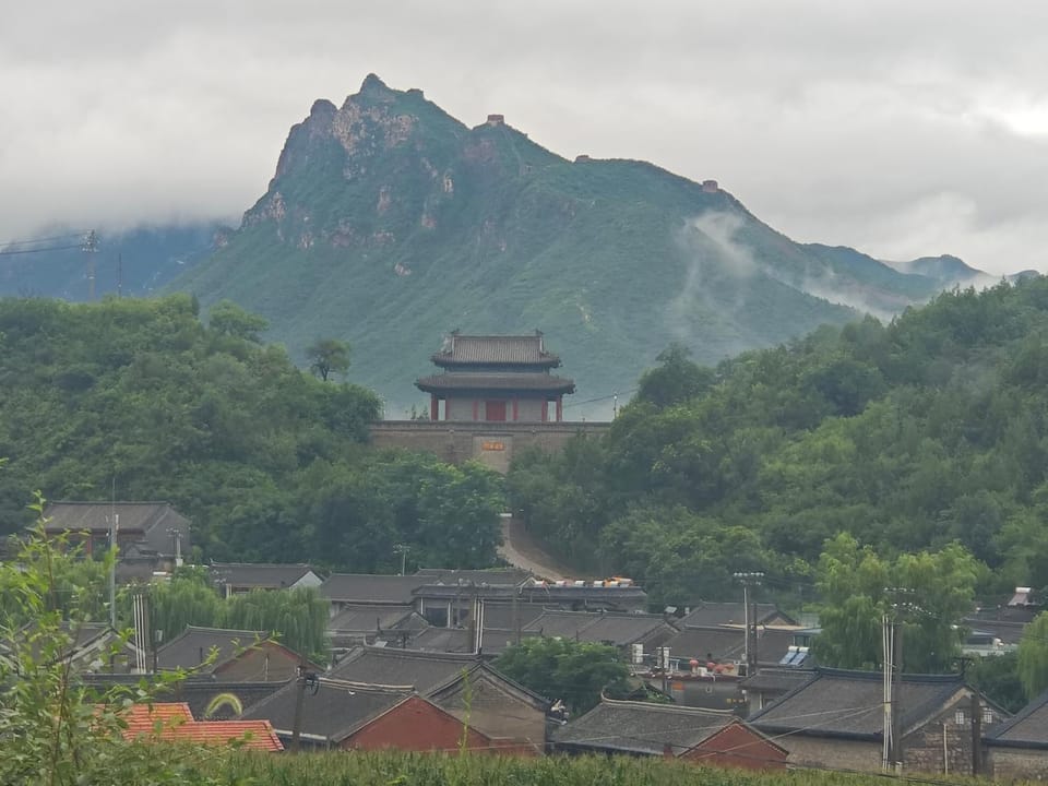 Nearby landmark, Mountain view