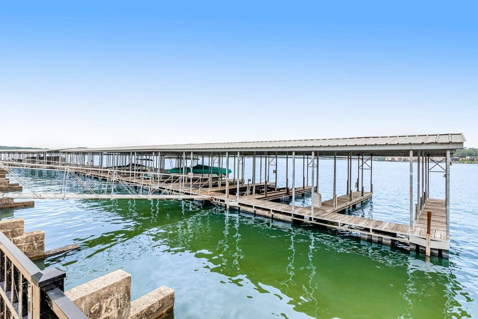 Enchanted Getaway Apartment in Lake Hamilton