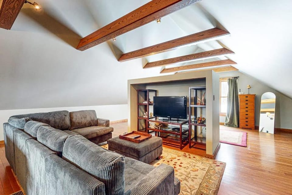 The Loft at Fort Defiance Apartment in Barnard