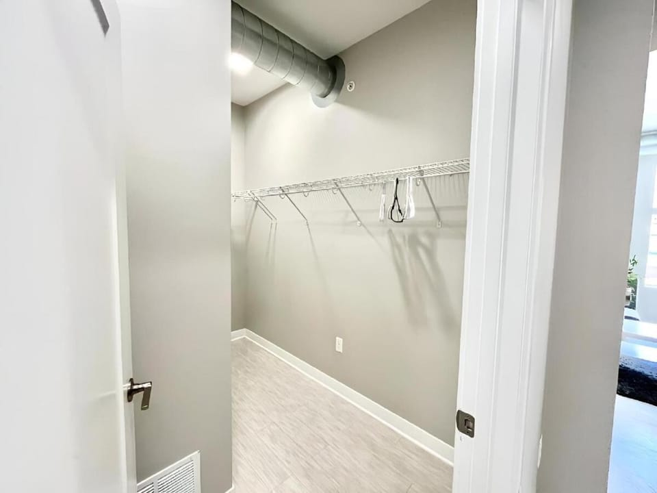 Urban Oasis Downtown Condo with Skywalk Access 2 Apartment in Des Moines