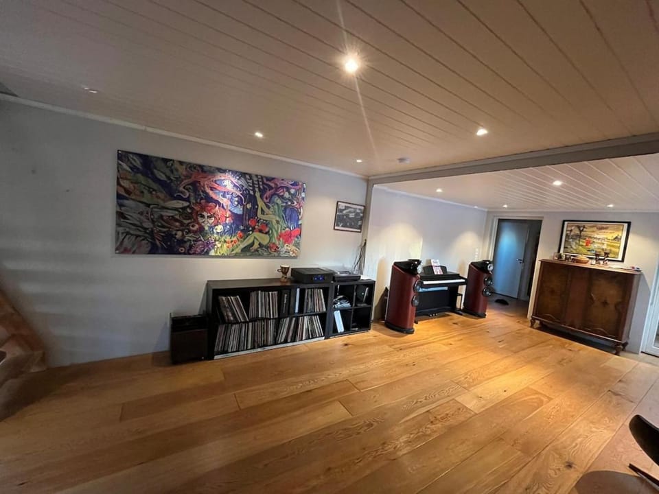 Older Villa with large garden Villa in Trondheim