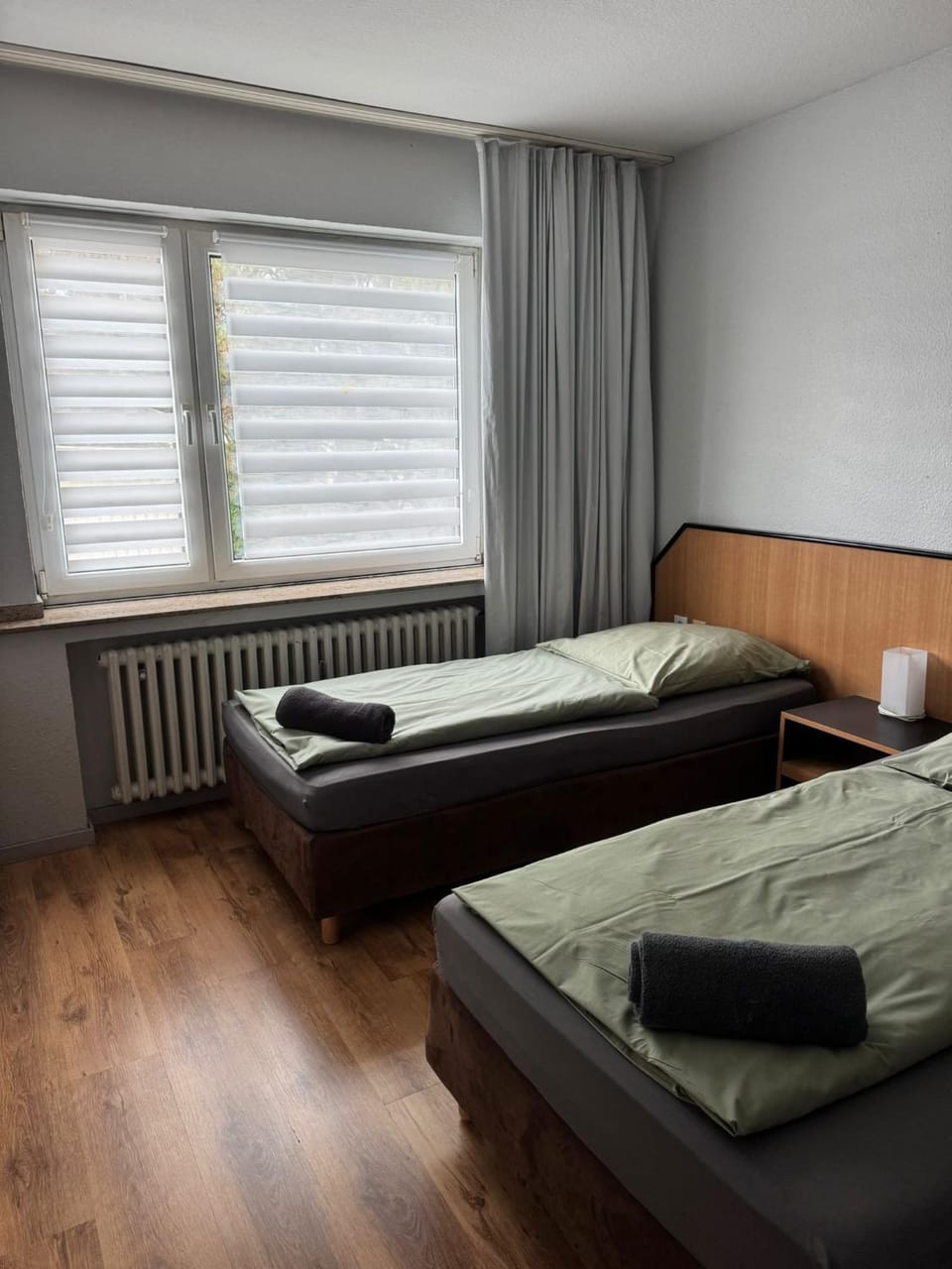 Bed, Photo of the whole room, Bedroom, internet, towels