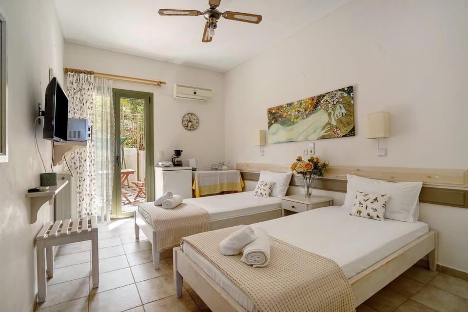 Property building, Living room, Bedroom