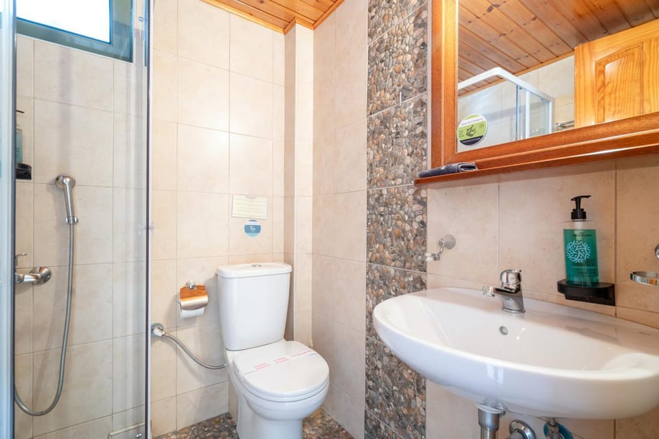 Bathroom, Living room