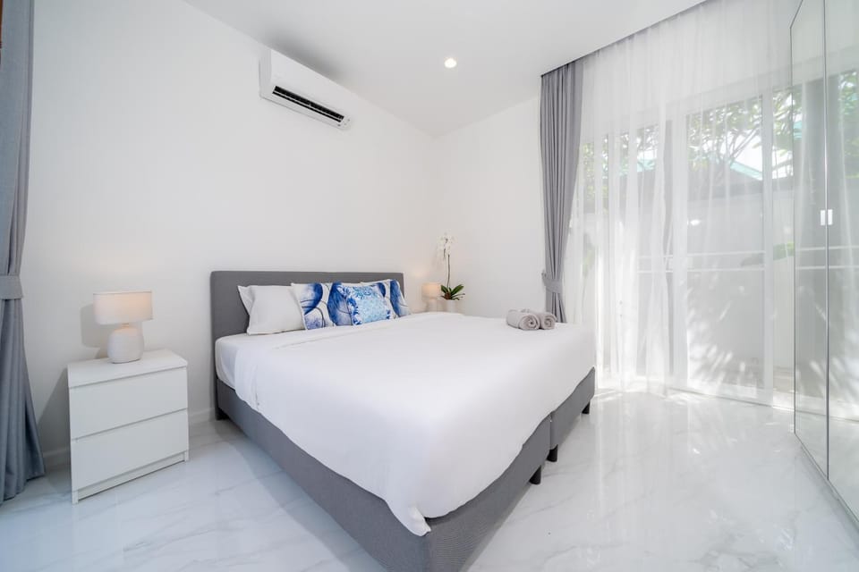 The Greens Phuket Villa will swimming pool v18 Villa in Rawai