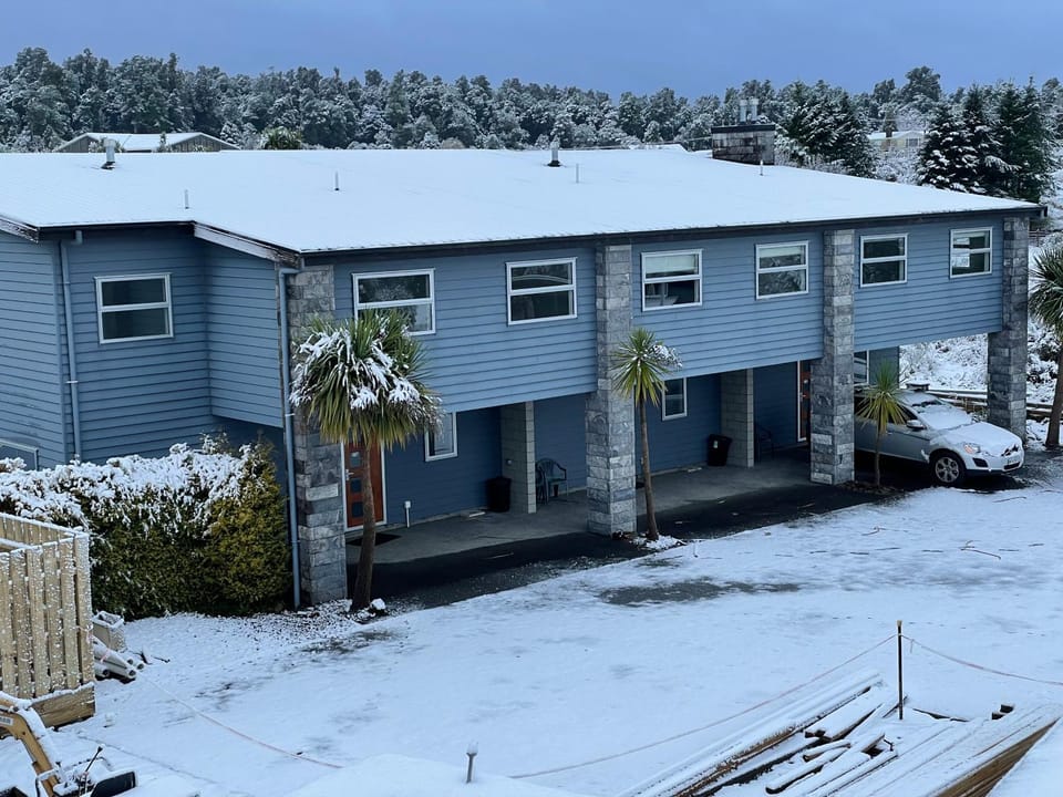 Property building, Winter