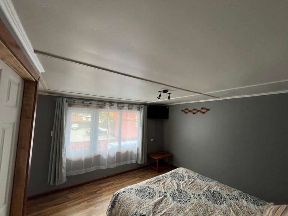 Departamento dependiente pleno centro de Castro Bed and Breakfast in Los Lagos, Chile