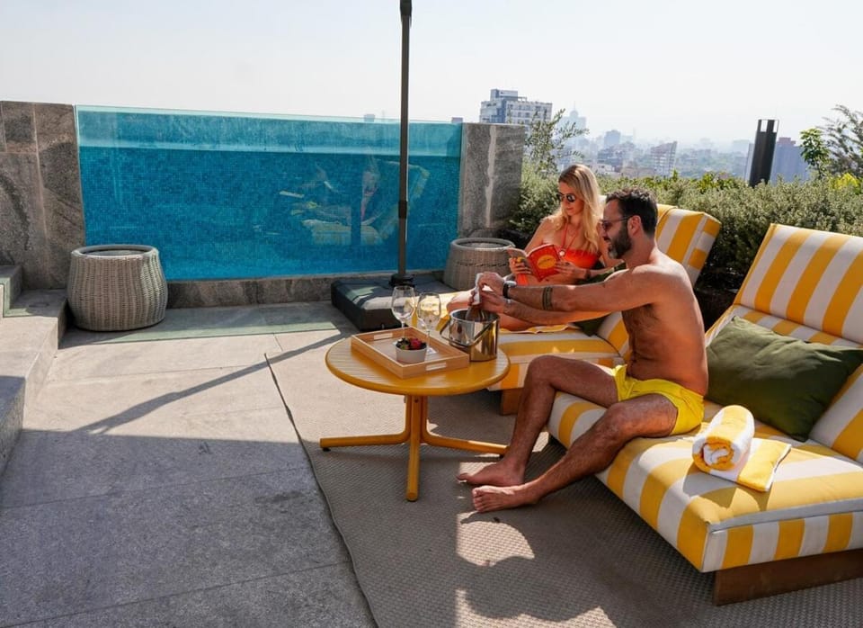 Loft -Skyline view- Rooftop pool, gym, bbq & more Apartment in Mexico City