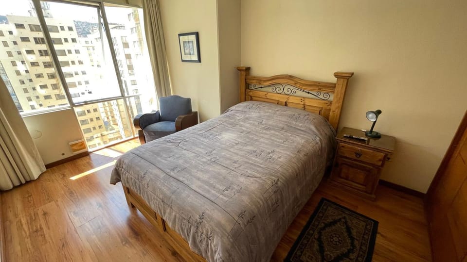 Cerca, a pasos de la Embajada de EEUU Apartment in La Paz