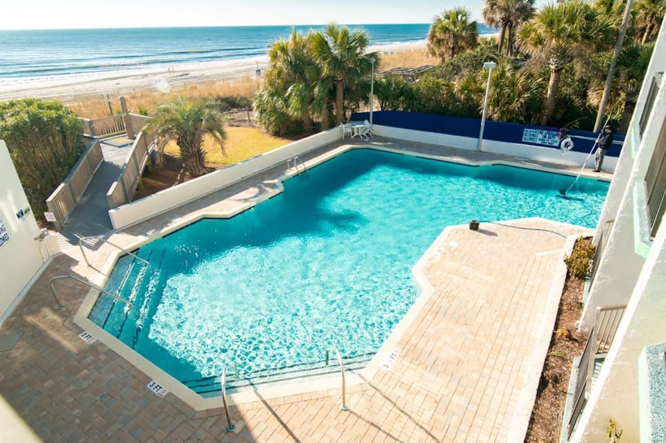 Modern Pet Friendly Oceanfront Condo House in Myrtle Beach