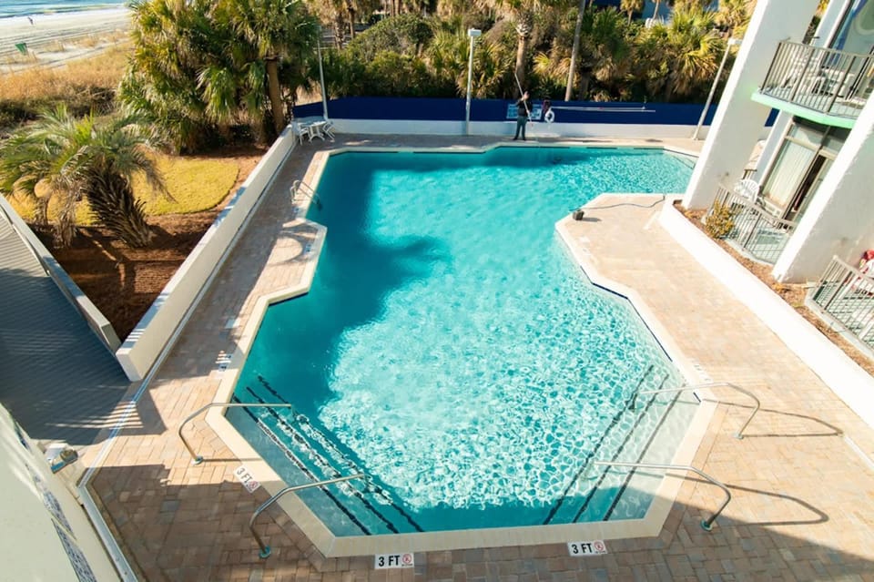 Oceanfront Pet Friendly Modern Suite House in Myrtle Beach