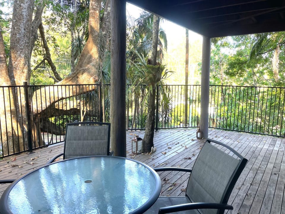 Gin's Rainforest stay -pet friendly Apartment in Tamborine Mountain