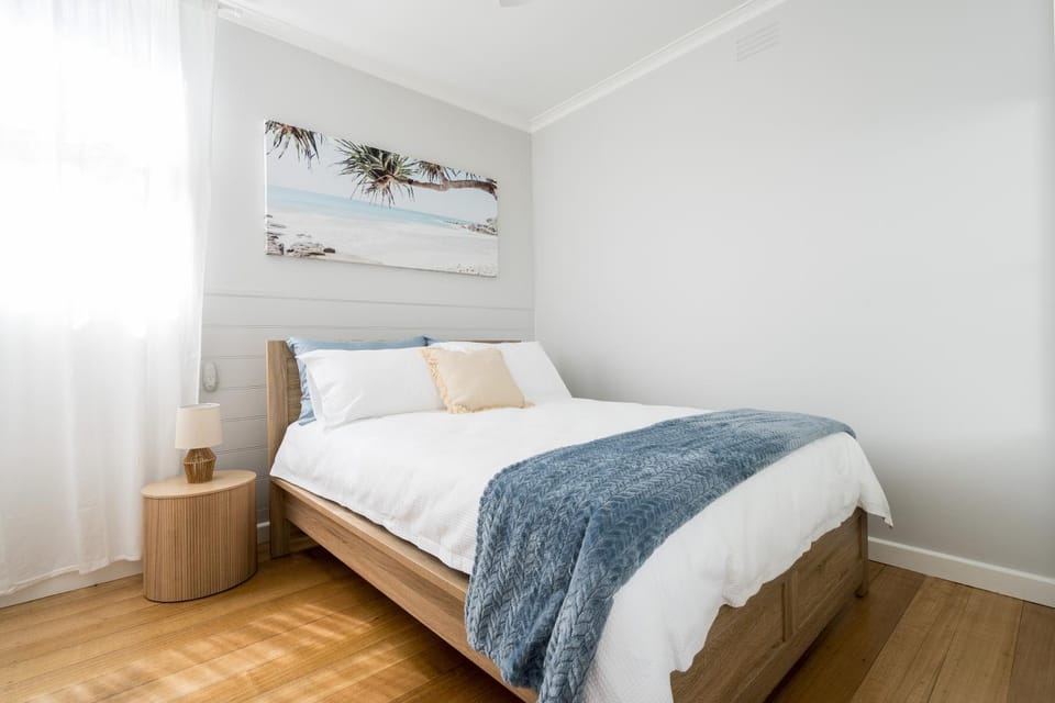 Bedroom, storage