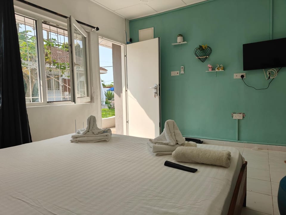 The Cool Villa Guest House Bed and Breakfast in Ghana