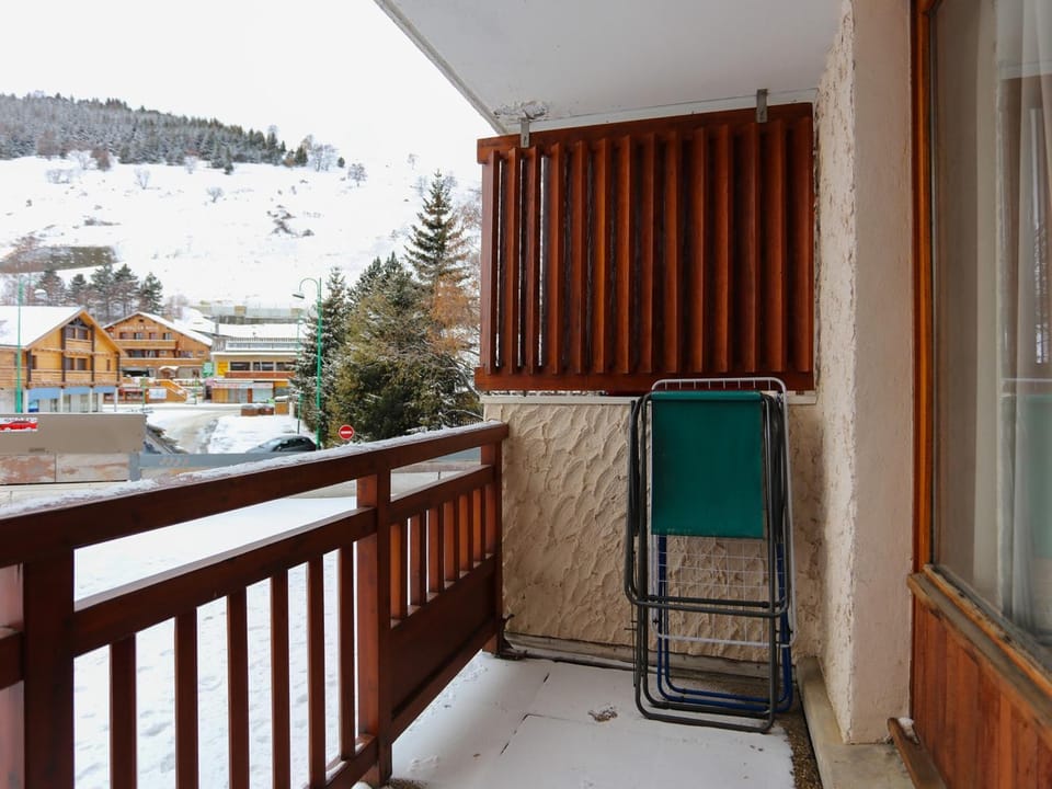 Studio fonctionnel avec coin montagne et balcon, animaux admis - FR-1-811-8 Apartment in Les Deux Alpes