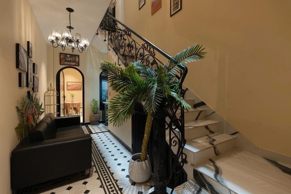 Toàn bộ nhà riêng - Nguyên căn Nguyễn Cư Trinh 5 phòng ngủ 6wc 7 giường House in Ho Chi Minh City