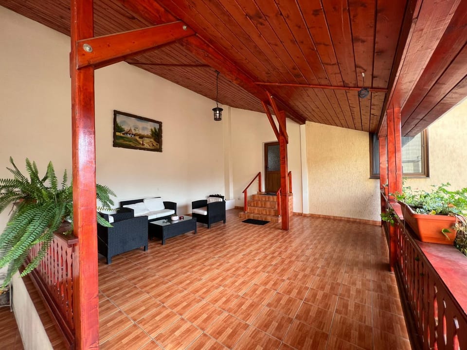 Pensiunea Class Bed and Breakfast in Romania