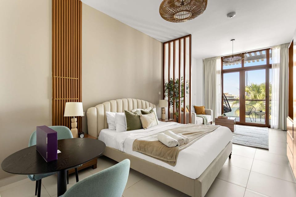 Silkhaus Vacation Homes Cozy Seashore Studio in Palm Jumeirah Apartment in Dubai