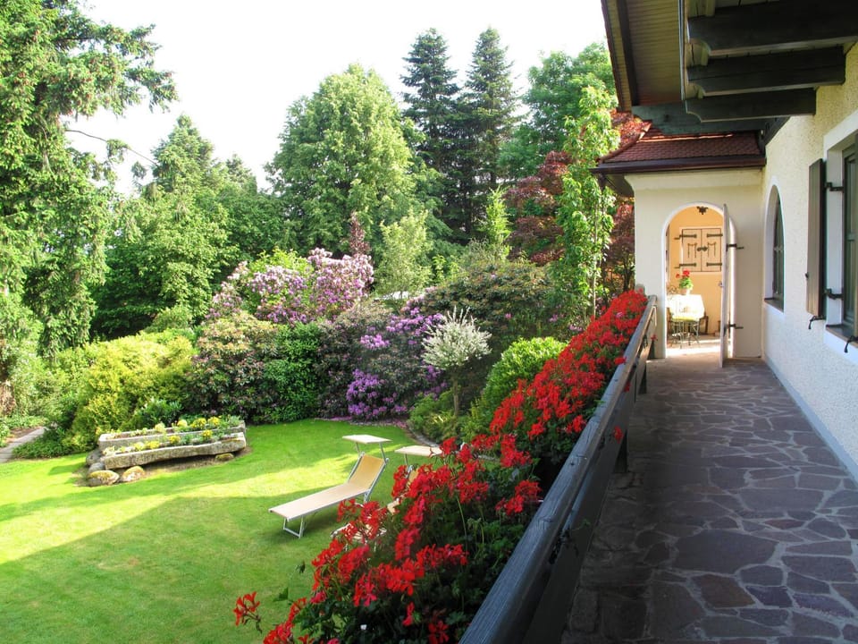 Property building, Garden, Garden