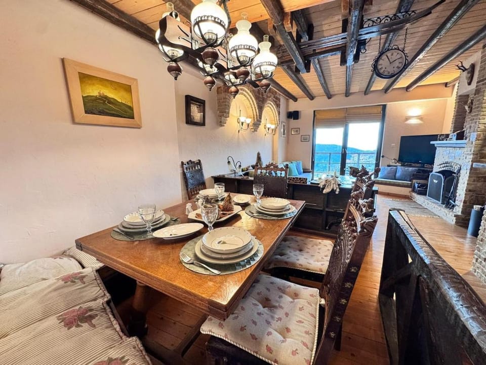 Paragon of Arachova House in Peloponnese, Western Greece and the Ionian