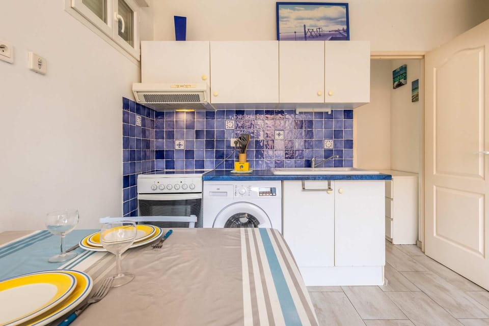 Appartement en Rez-de-Chaussee a Deux Pas de la Plage Apartment in Occitanie