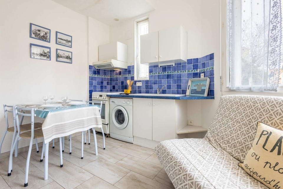 Appartement en Rdc Droite a Deux Pas de la Plage Apartment in Occitanie