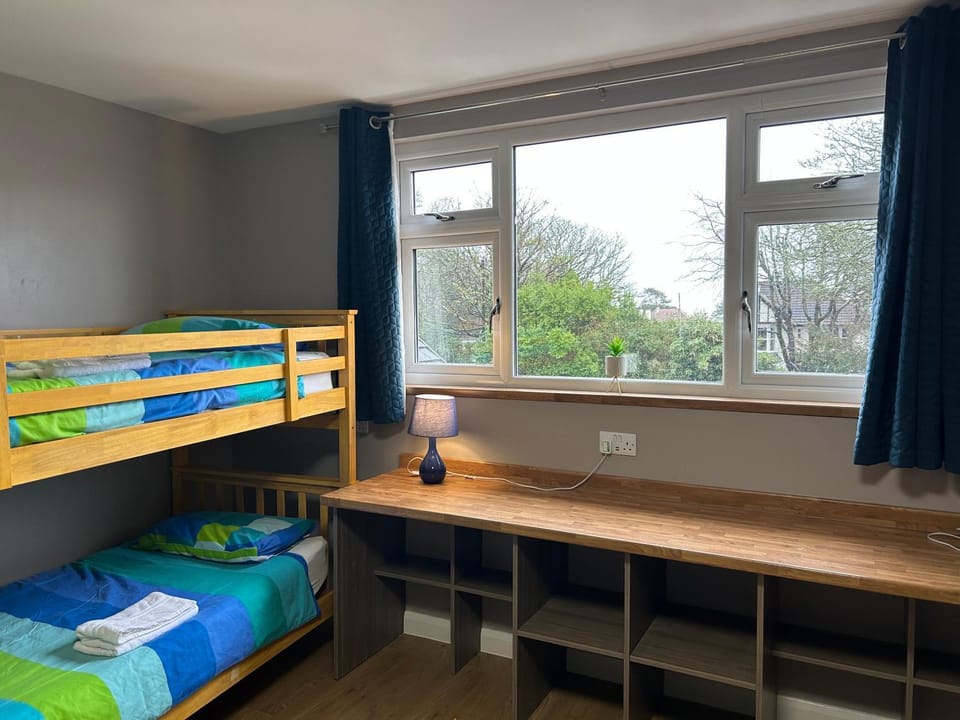 Ael Y Bryn Holiday Home Mumbles Wales House in Wales