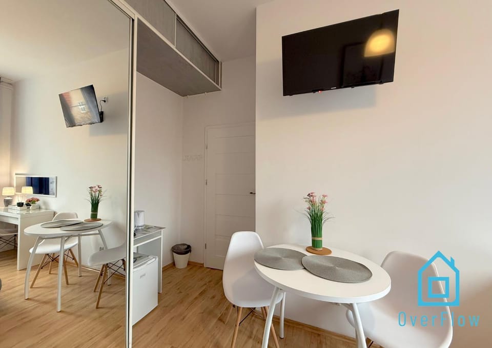 Paris Room Old Town Gdansk Vacation rental in Gdansk