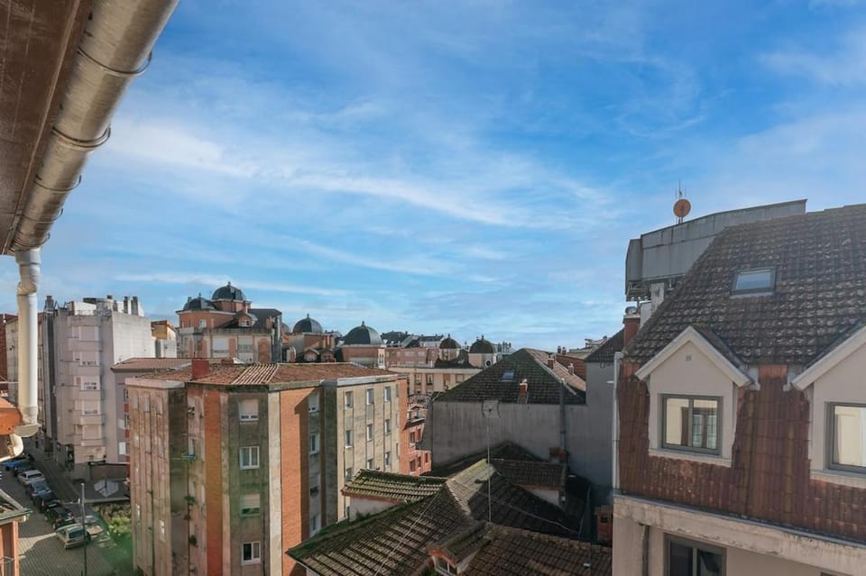 el atico del rio de la pila Apartment in Santander