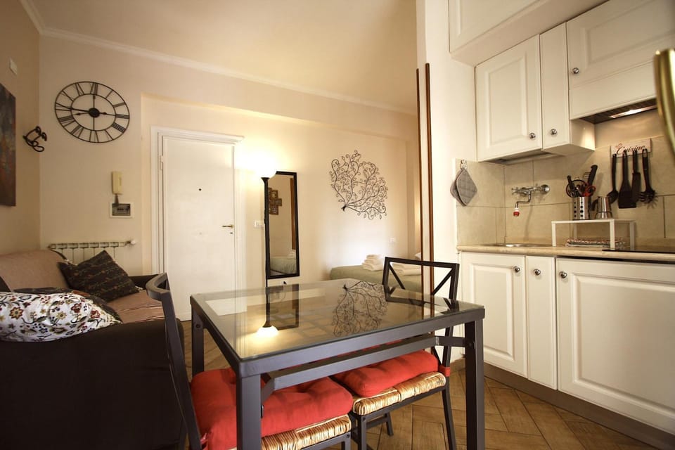 Margherita Holiday Home Apartment in Rome