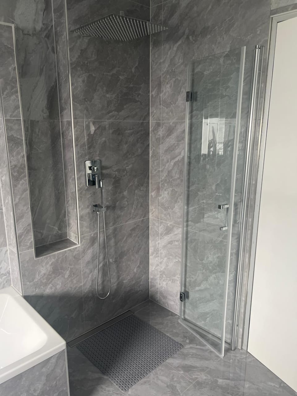 Shower, Bathroom