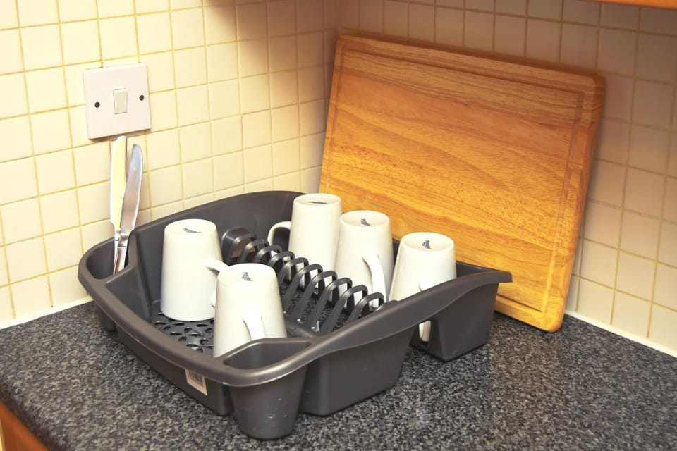 Communal kitchen, kitchen