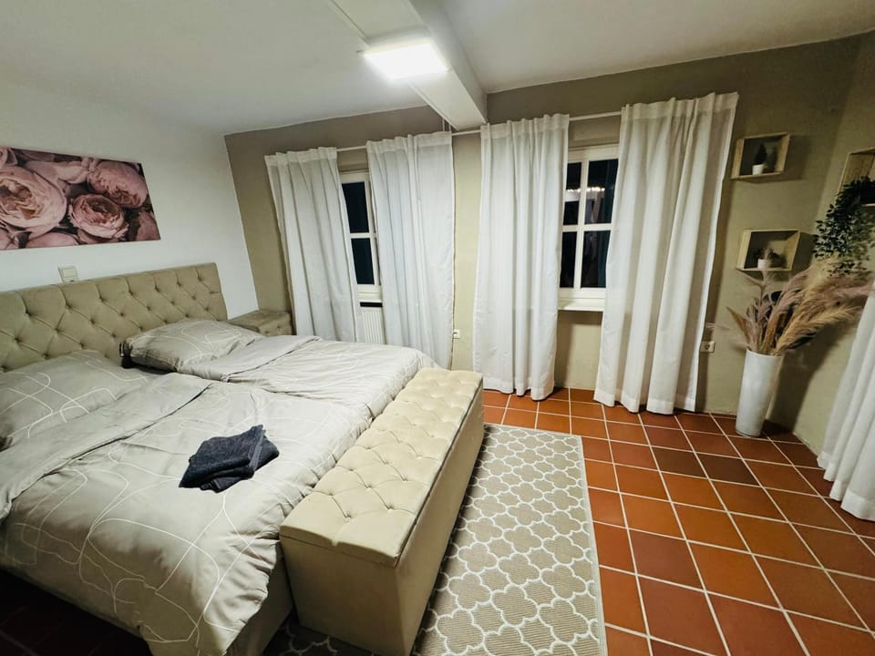 Waterfront Living Koblenz Apartment in Koblenz