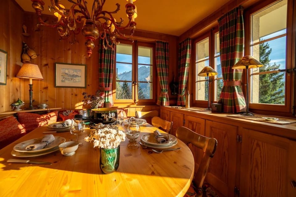 Chalet Bouquetins 7 personnes ski in ski out Chalet in Ollon