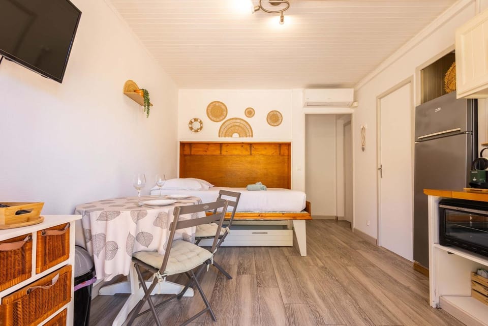 Valras-Loc - Studio avec terrasse et exterieur Apartment in Occitanie