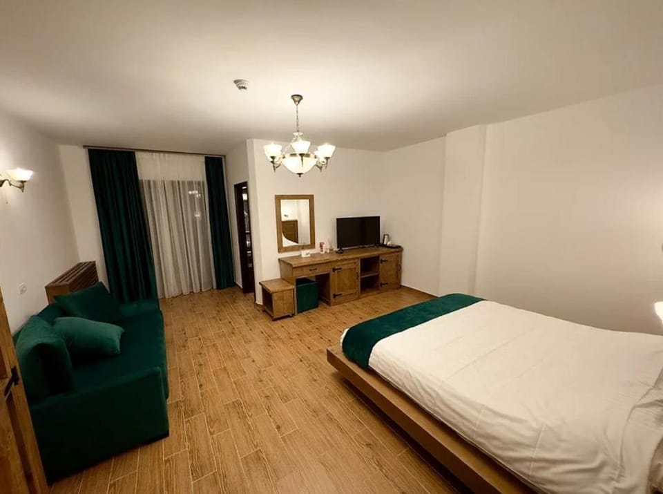 Two Rivers Bran Bed and Breakfast in Bran