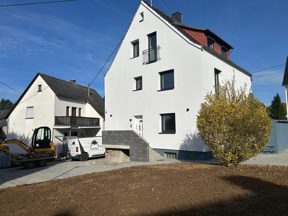 Property building, Parking