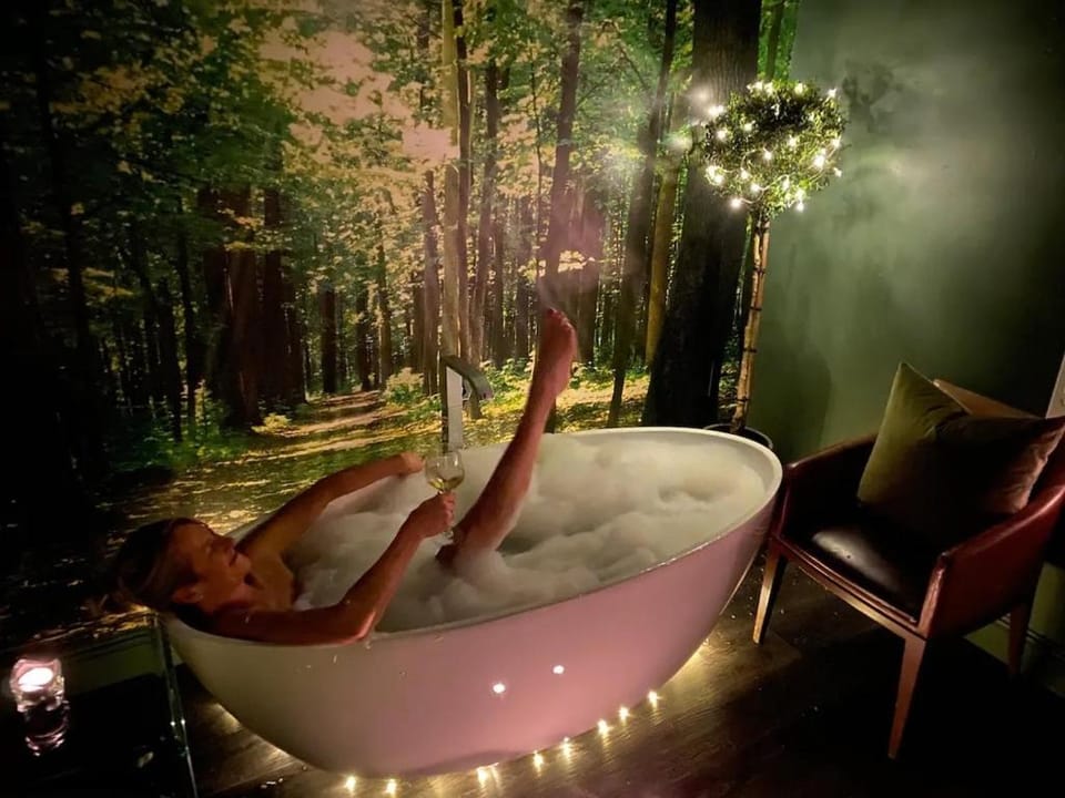 Night, People, Bath