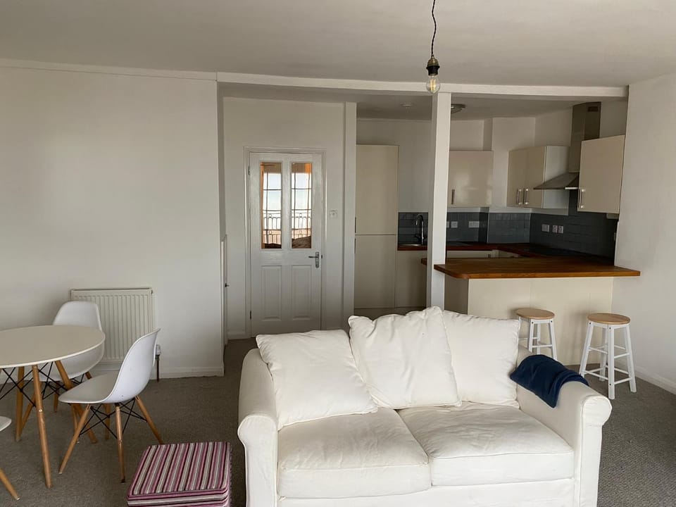 One bedroom sea view sea front apartment Apartment in Hastings