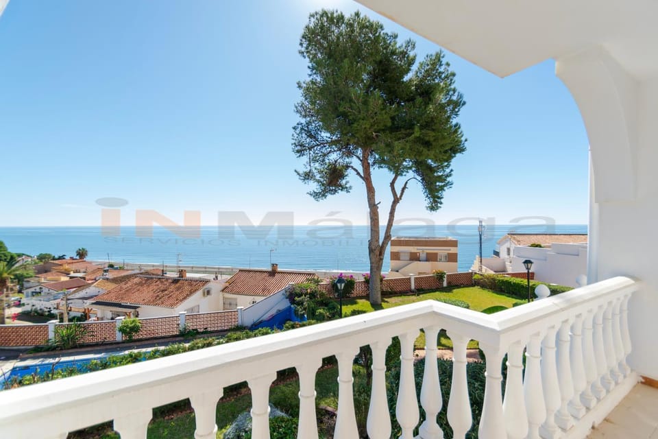 Day, View (from property/room), Balcony/Terrace, Beach, Sea view