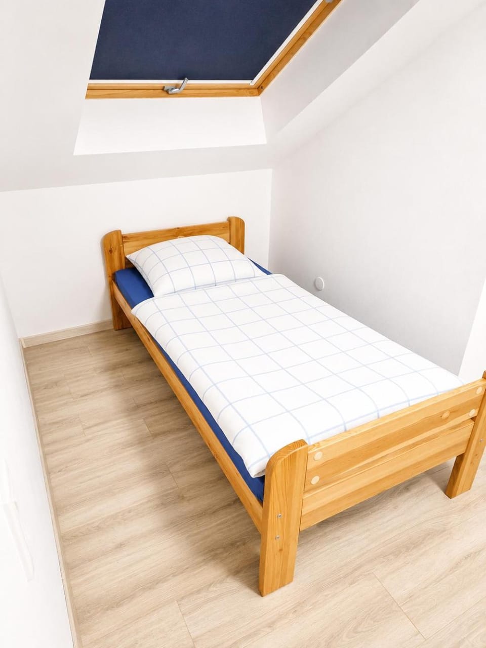 5 Bett Monteurwohnung in Emden Hauptstraße Apartment in Emden