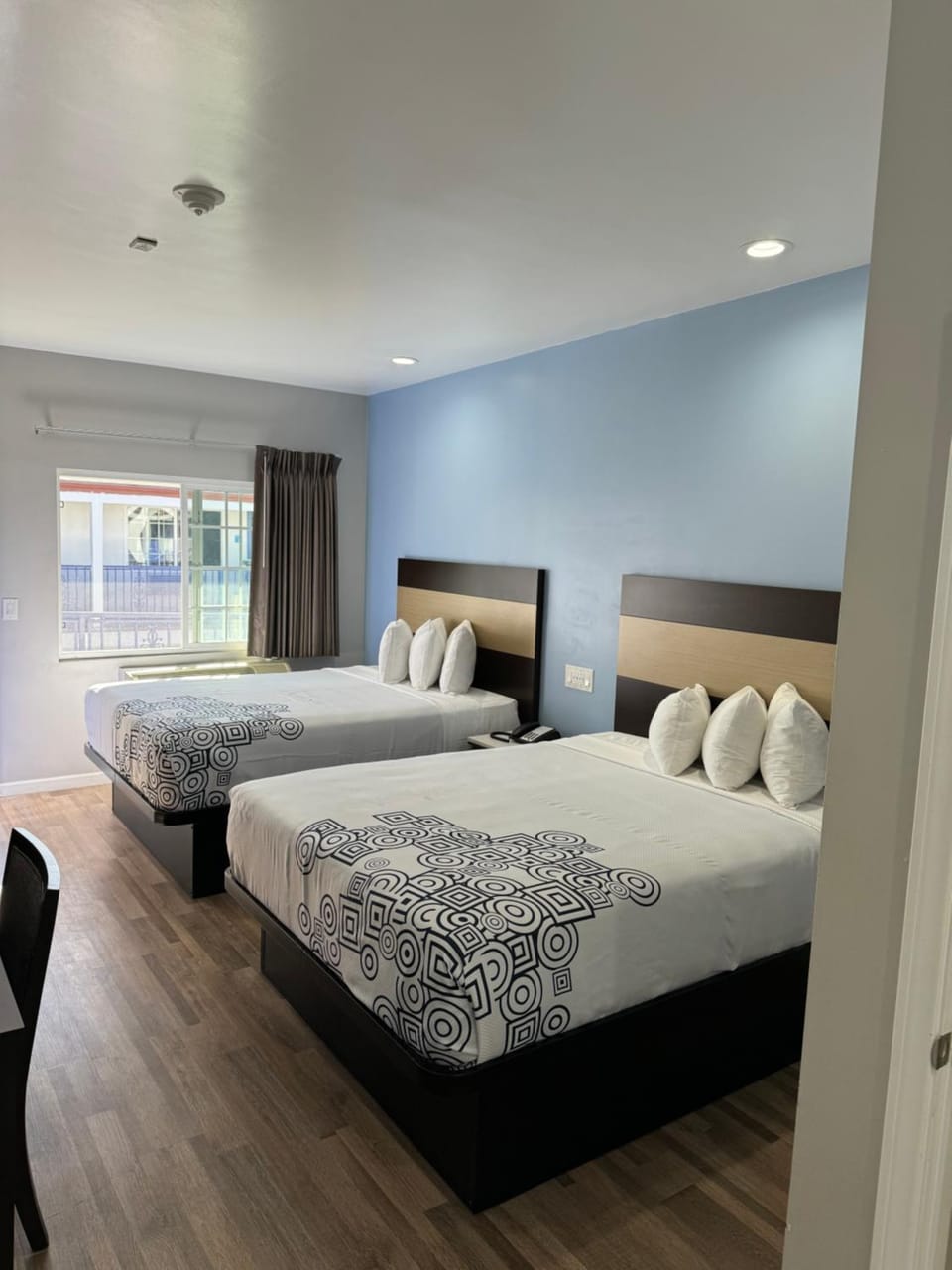 Surfside Inn Redondo Beach Hotel in Redondo Beach