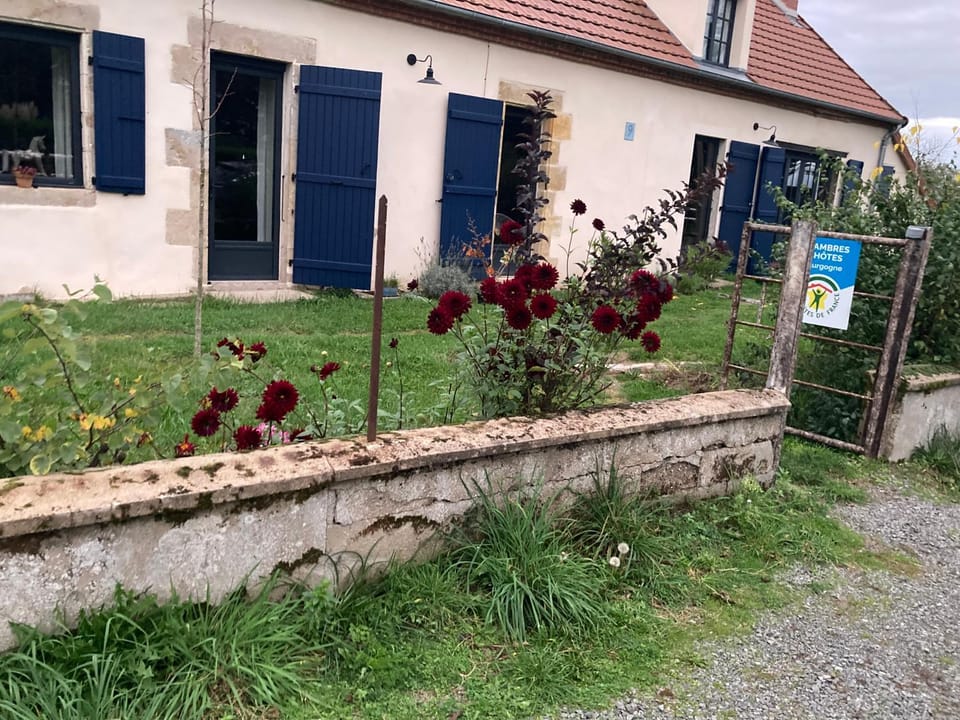 Les 9 Hirondelles Bed and Breakfast in Bourgogne-Franche-Comté