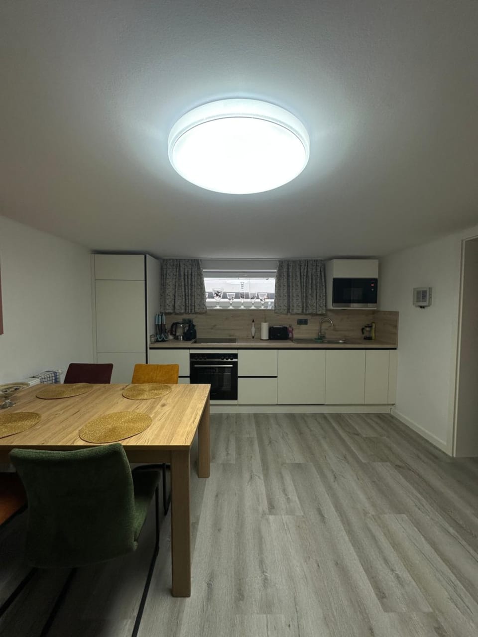 Kitchen or kitchenette, stove, kitchen