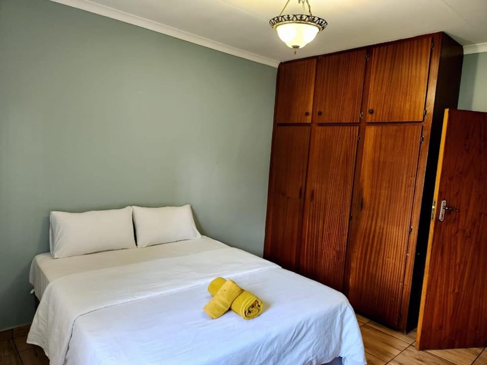 Majestic Guest House Bed and Breakfast in South Africa