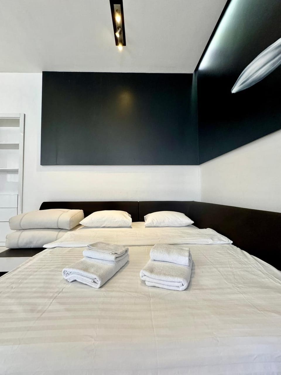 ApartPoltava Дизайнерська студія в ЕЛІТНІЙ новобудові розкішна ВАННА, Сонячний парк Apartment in Ukraine